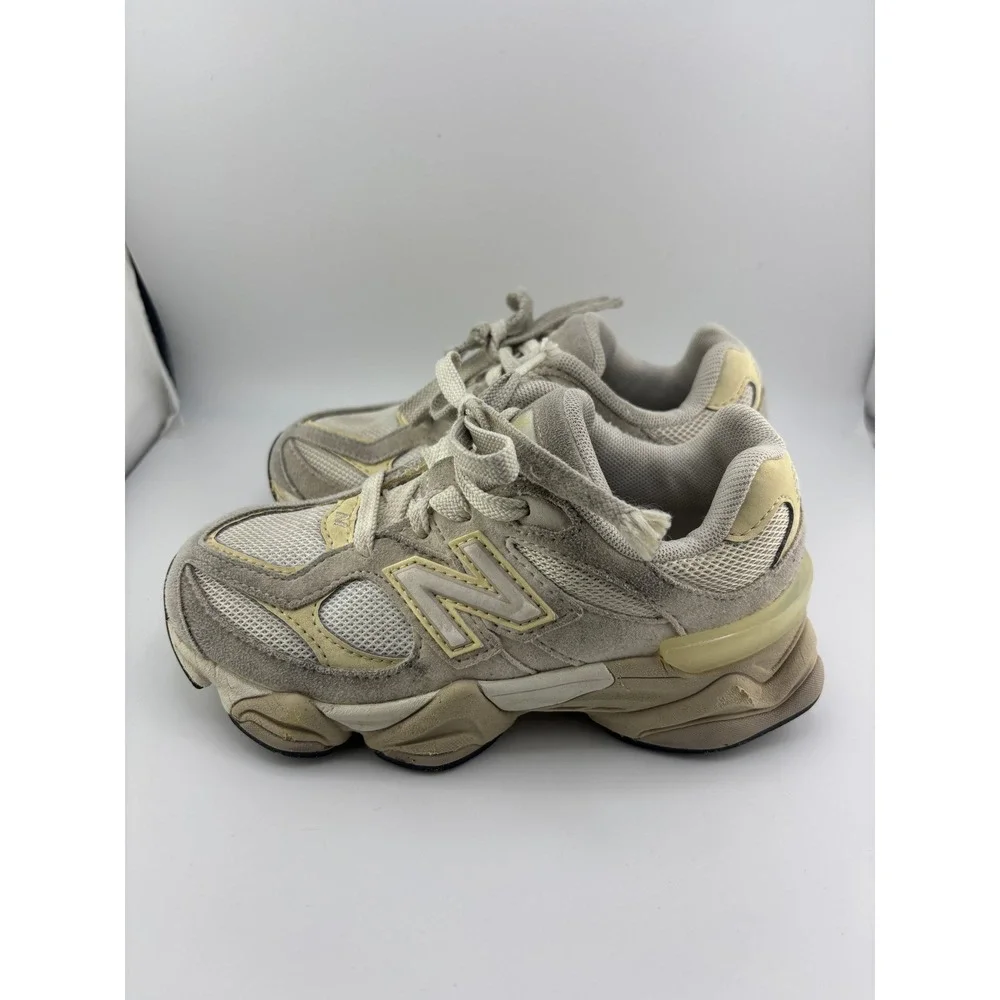 New Balance 9060 Rain Cloud Sea Salt Grey Suede Sneakers Kids Size 12 GC9060NR